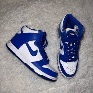 Blue High Top Kentucky Nike dunks